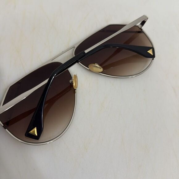 EGO Gradient Brown Aviator Sunglasses NWT - Large Frames main image 3